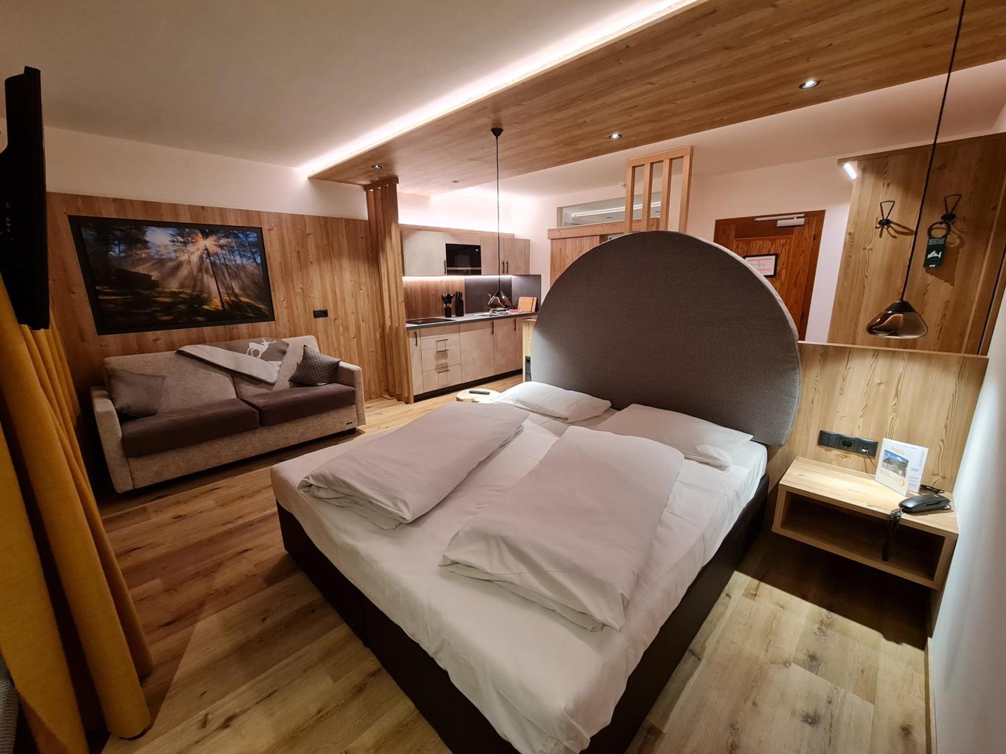 Hotel Mondschein Sexten Esterno foto
