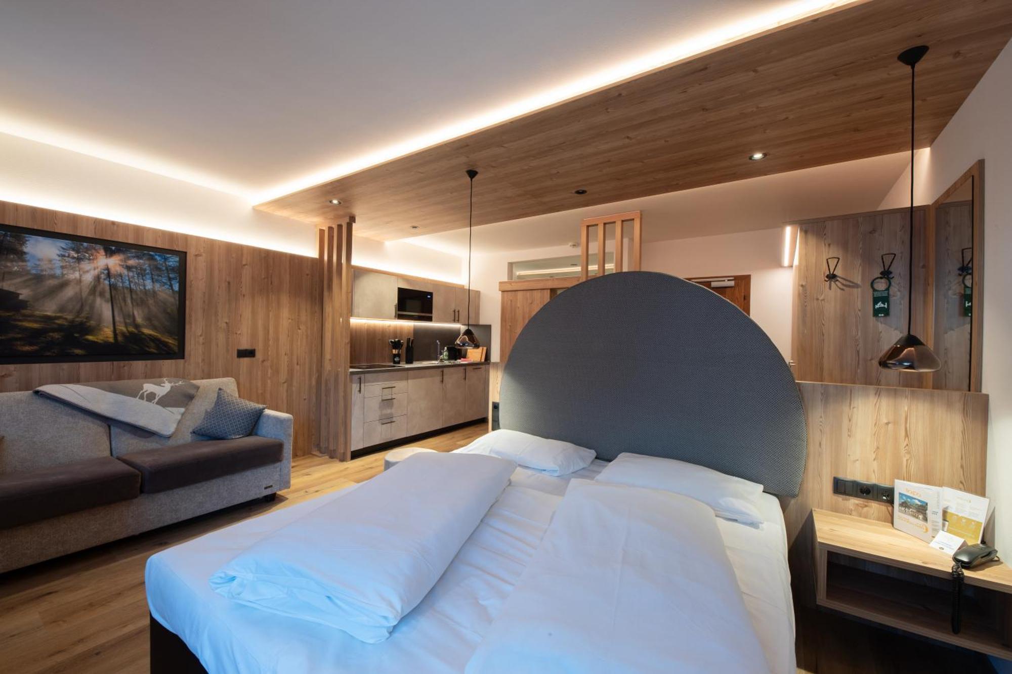 Hotel Mondschein Sexten Esterno foto